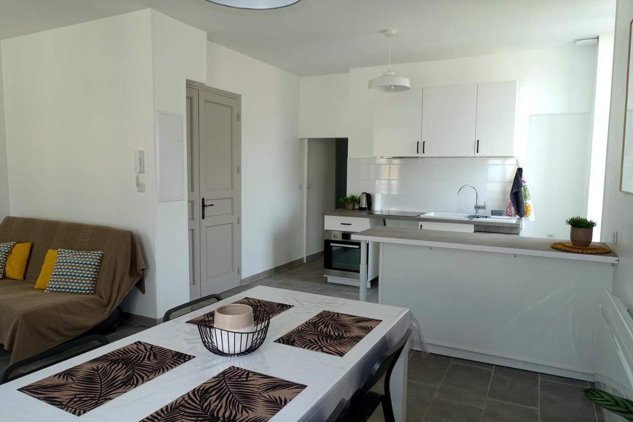 Maison Carree/Coeur Historique De Nimes - Superbe Appt 55M² Exterior foto